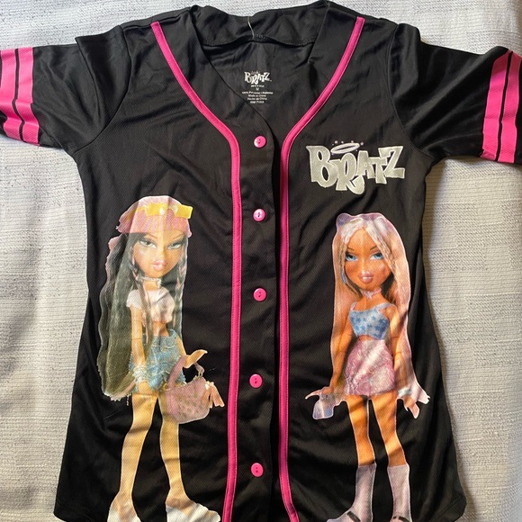 Bratz Jersey - Picture 1 of 3